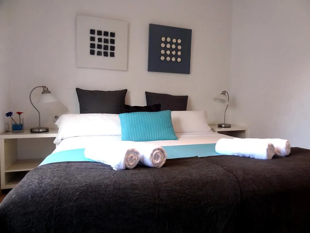 Plaza Catalunya City Center Apartments Barcelona Spain