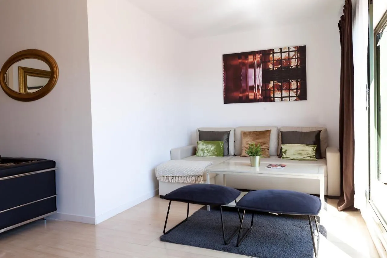Plaza Catalunya City Center Apartments Barcelona Spain