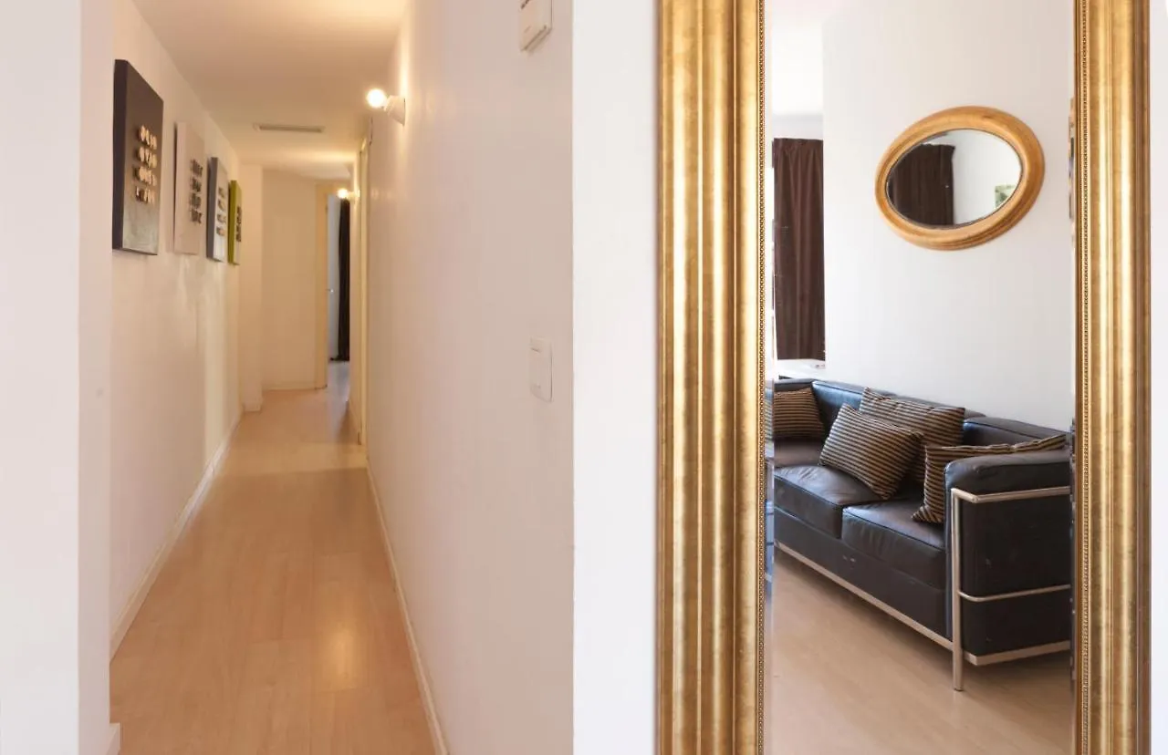 Plaza Catalunya City Center Apartments Barcelona
